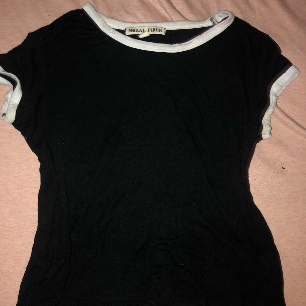 Plain black short sleeve top